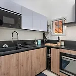 Maison Pour 8 Personnes A 300 M De La *